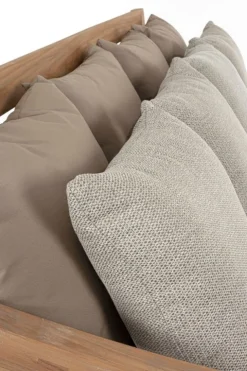 Daybed><noscript><img width=
