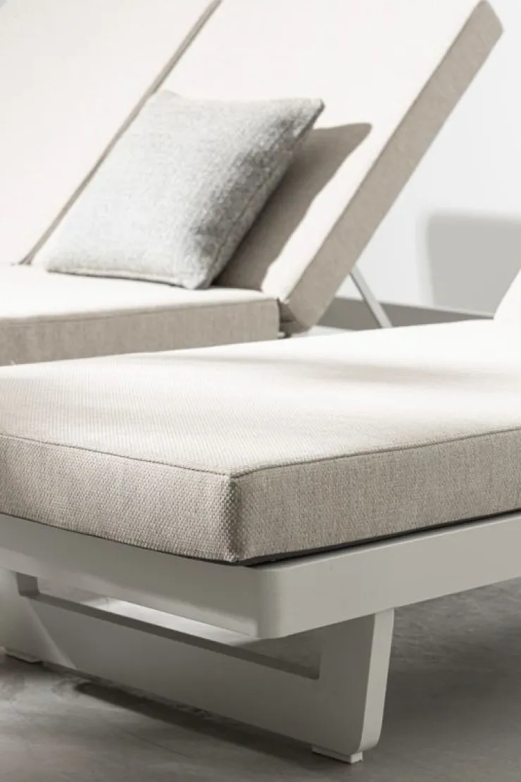 Lettini, Sdraio E Chaise Longue>Bizzotto LETTINO IN ALLUMINIO BIANCO WG20 - INFINITY