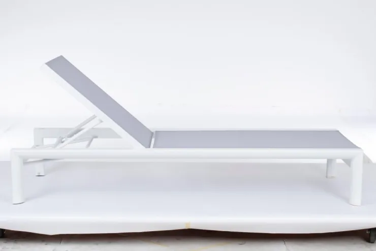 Lettini, Sdraio E Chaise Longue>Bizzotto LETTINO IN ALLUMINIO CON RUOTE BIANCO YK11 - SKIPPER NEW