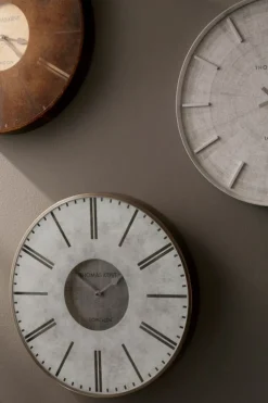 Orologi><noscript><img width=