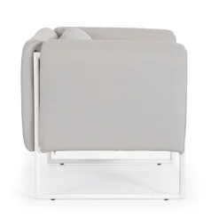 Poltrone><noscript><img width=